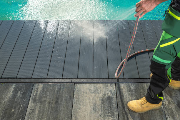 Garage Pressure Washing in Terre Du Lac, MO